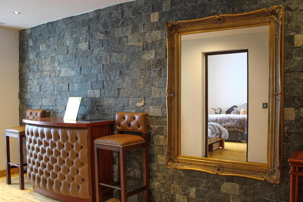 Deluxe Apartment Ланарк Экстерьер фото
